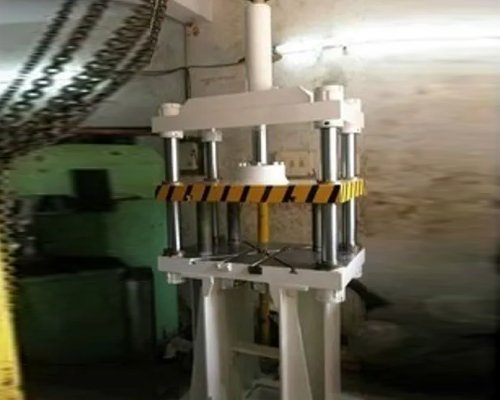Four Pillar Hydraulic Press